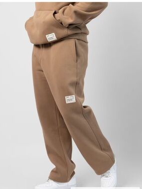Comfrt Affirmation Straight Leg Sweatpants
